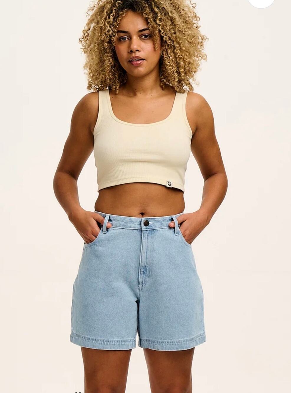 Lucy & Yak Lexi - High Waist Denim Shorts in Light Wash SZ 30